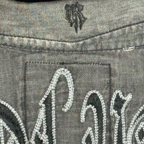 2/$20 Roar Gray Lightweight Shirt Jacket with Collared Design - Picture 8 of 8